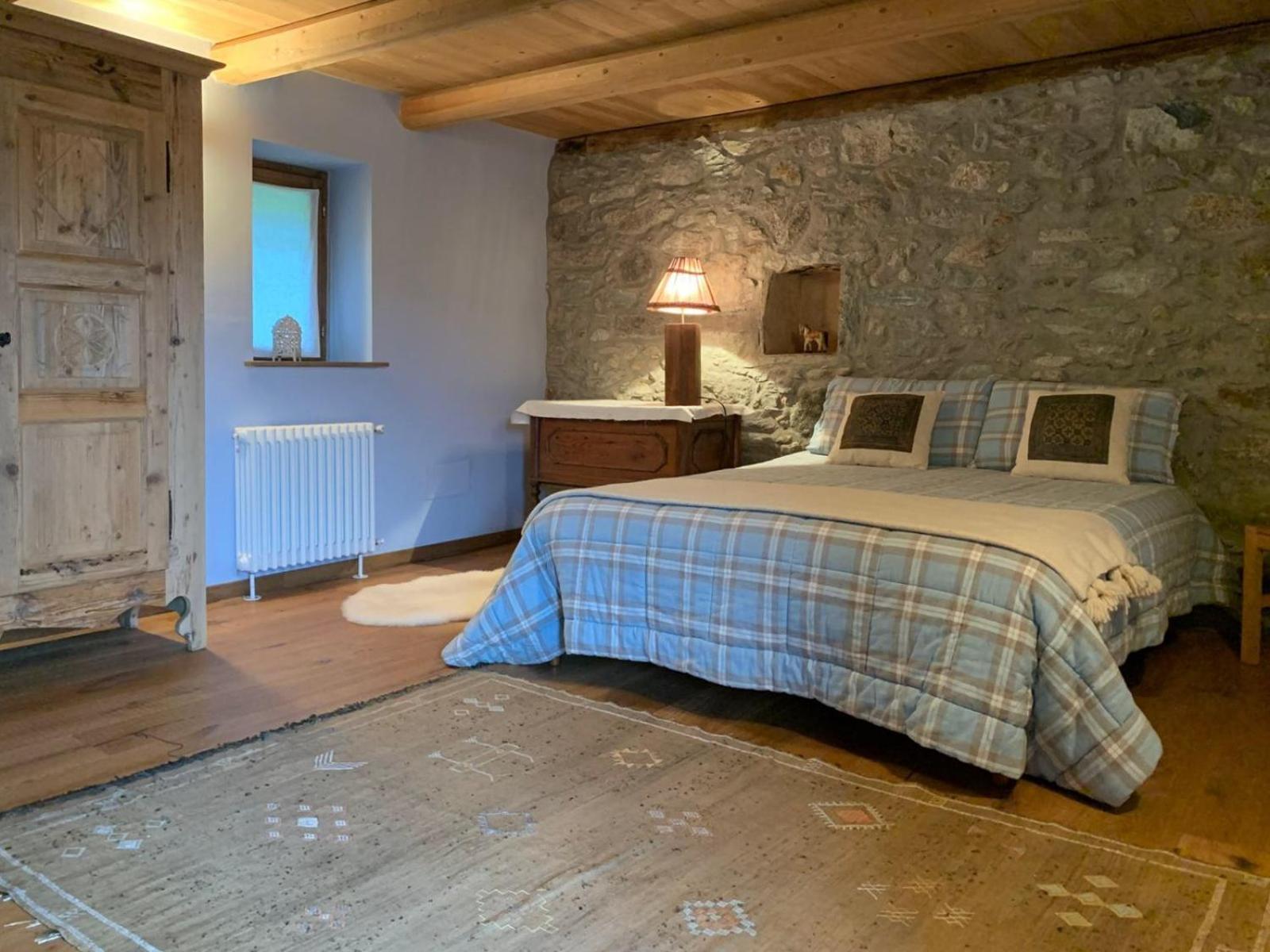 Affittacamere Montagne Verdi Varallo Exteriér fotografie